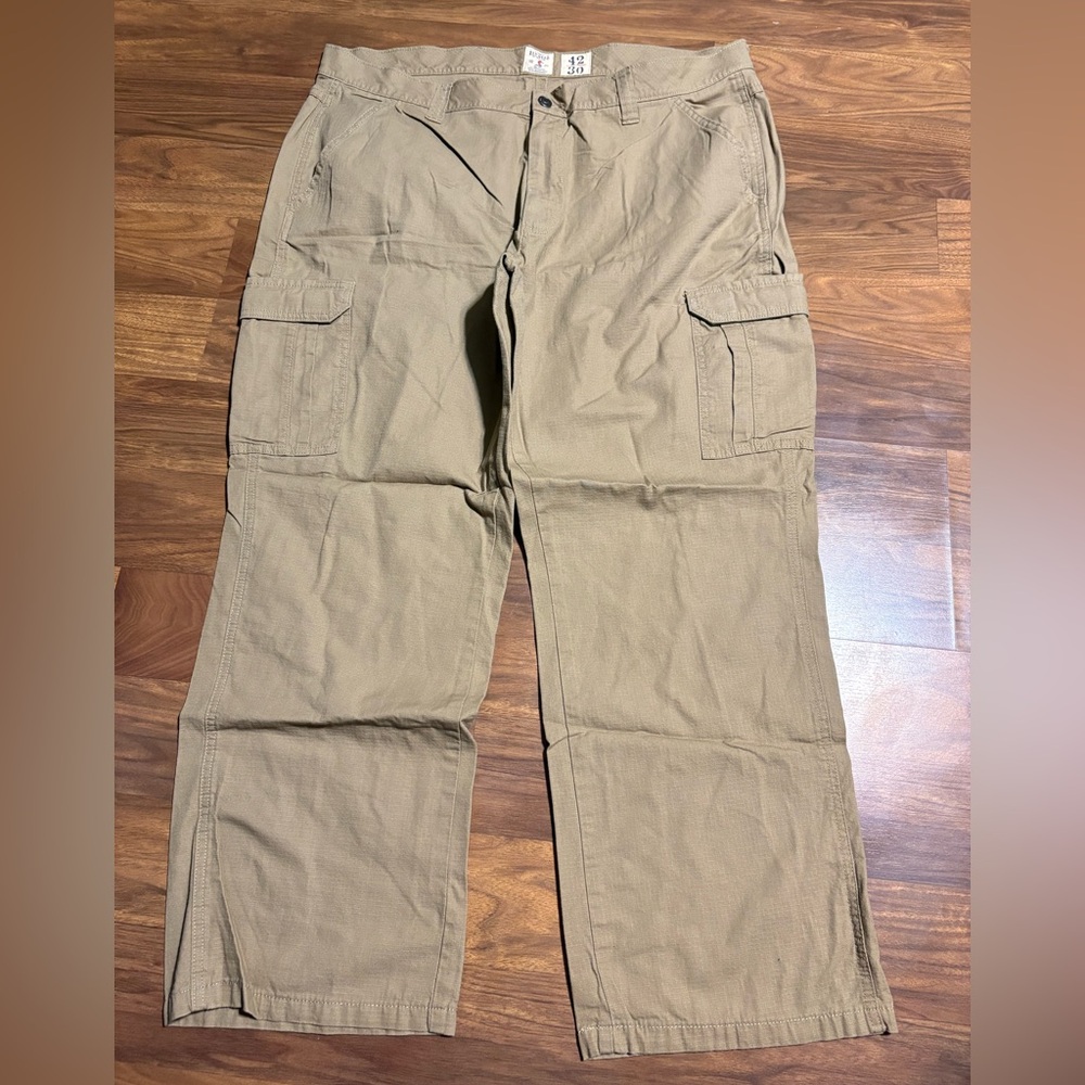 RedHead Men's Khaki Cargo Pants size 42/30